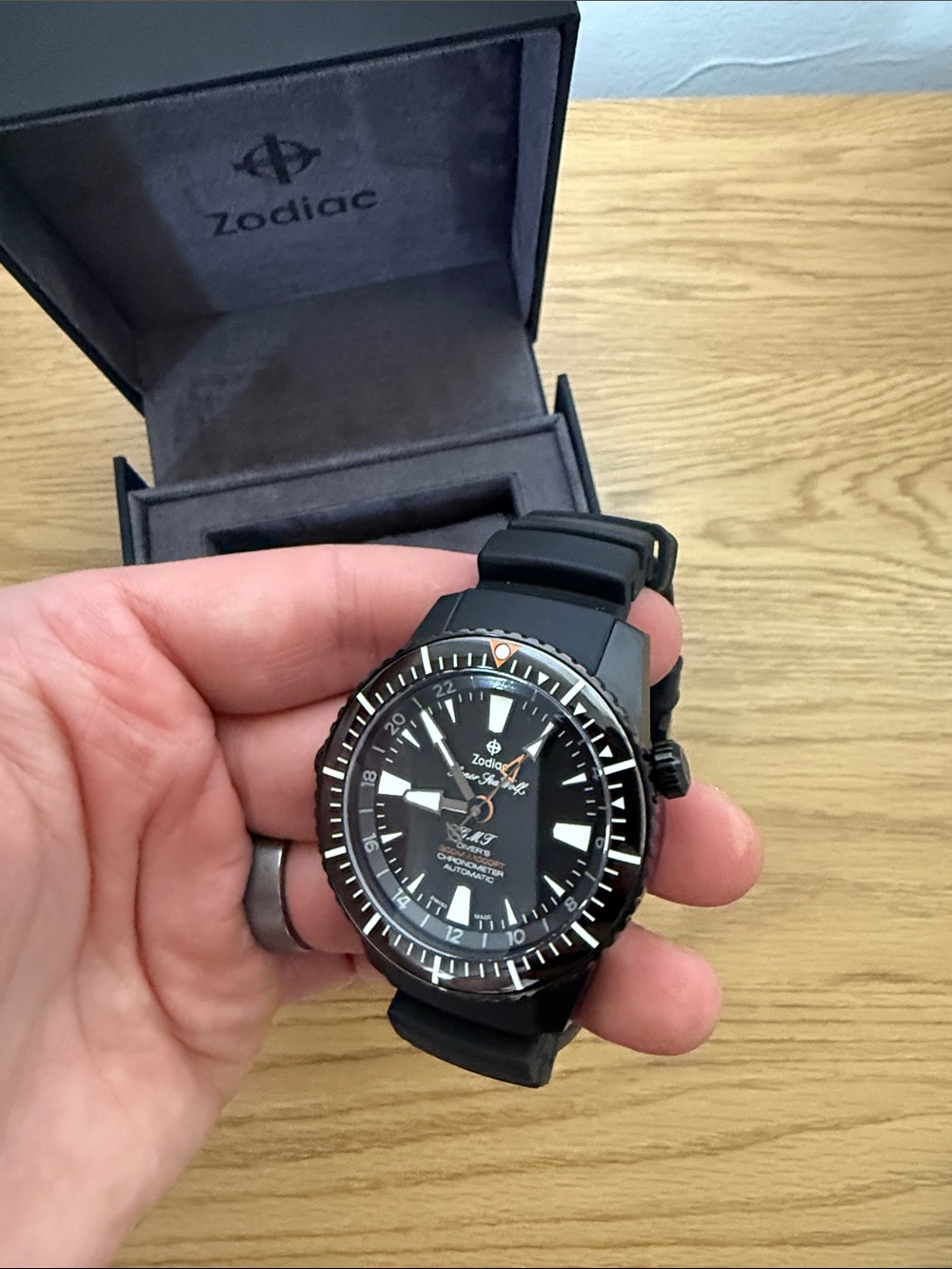 Zodiac Super Sea Wolf GMT Pro Diver Watch - Black (never worn) - Picture 9 of 10